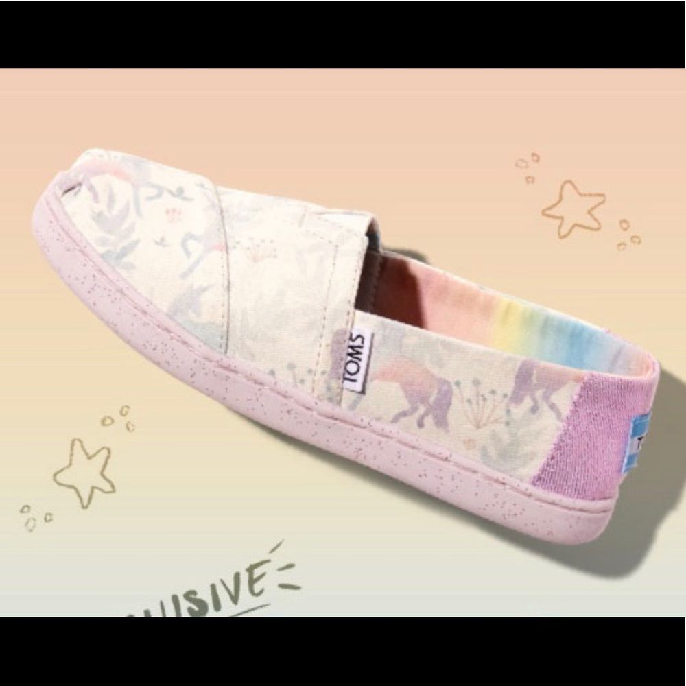 NWT Toms Classic Flat shoes rainbow unicorn limited edition print